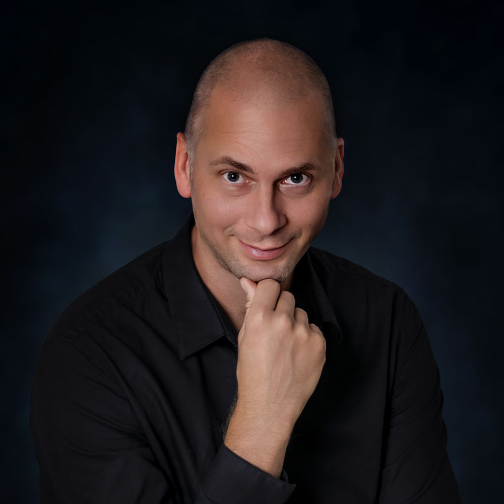 Zdjęcie Tomasza Nowaka, developera wordpressowego